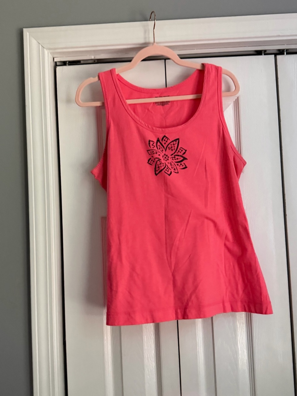 tek gear Coral Tank Top with Black Floral Accent